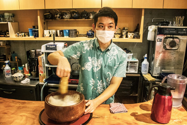 「笑顔も泡立つ」